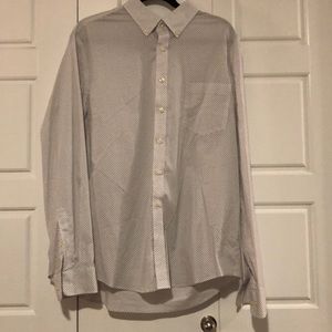 LIKE NEW Men’s dress shirt